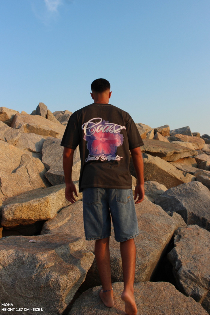 Black Sunset Bloom T-shirt