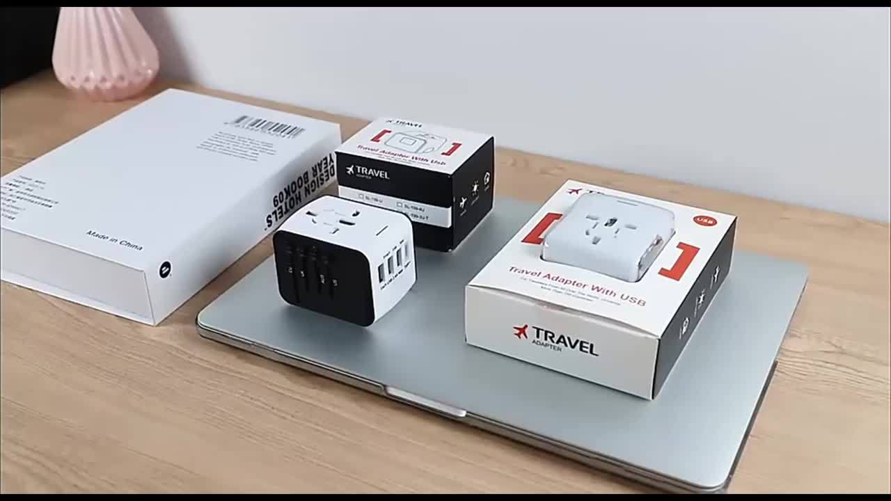 Premium Worldwide Adapter Adaptador Mundial Negro