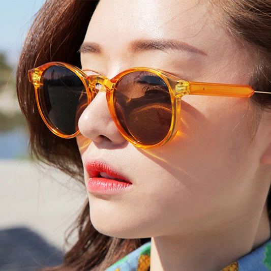 Stylish Retro Round Sunglasses UV400